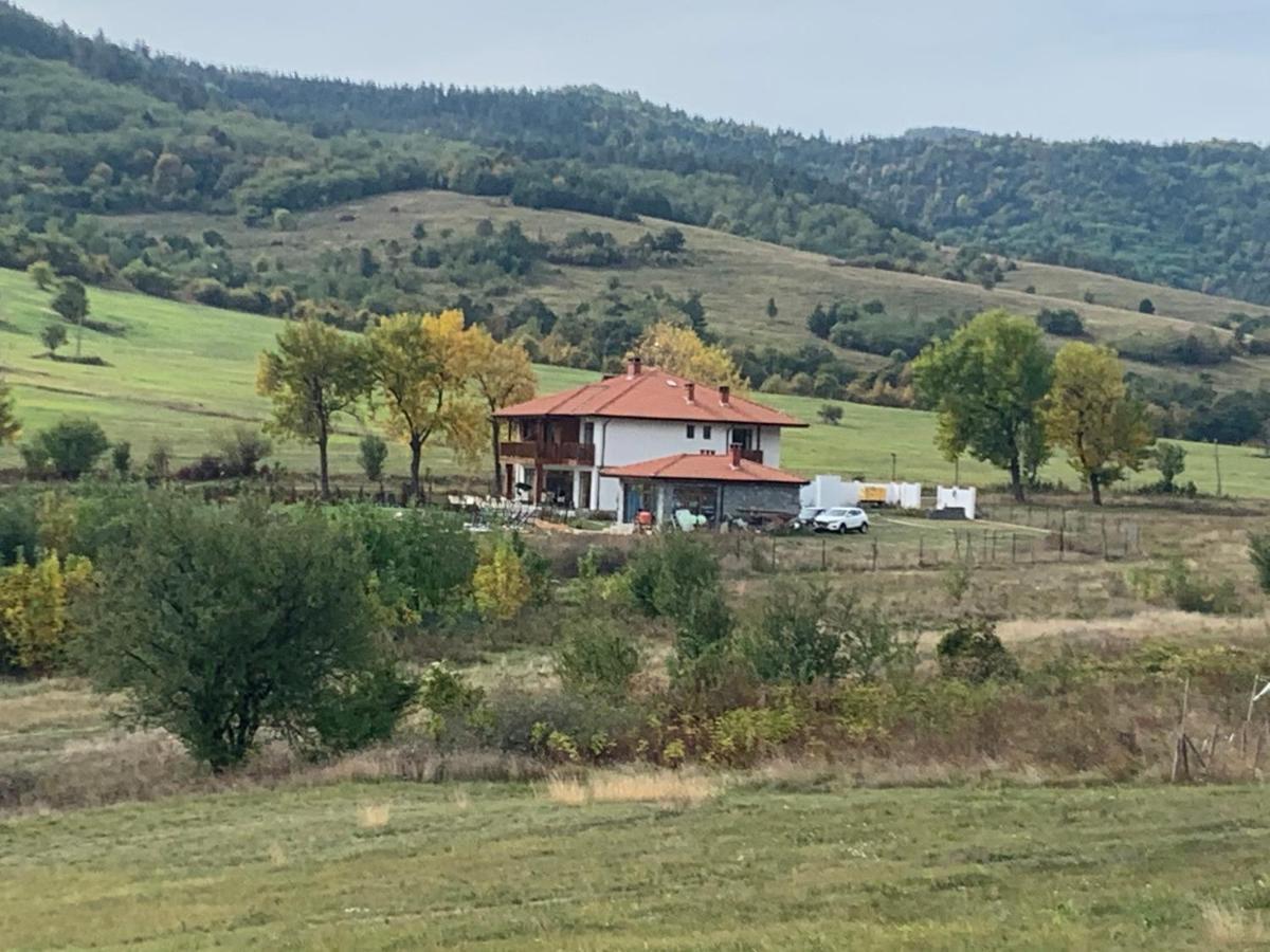 Torlashka Sreshta Guest House Vurbovo Экстерьер фото